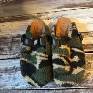 Time and Tru Green Camouflage Mules with Black Strap